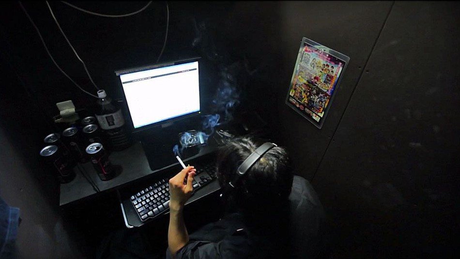 Dark Japan Revealed In Film About Internet Cafe Living